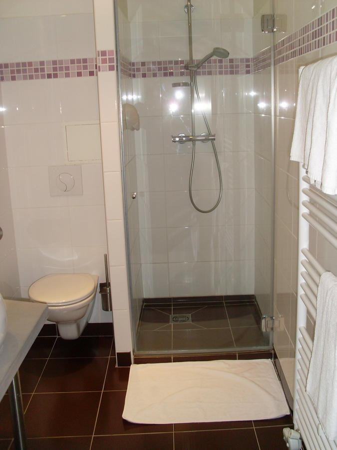 Hotel Le Parc Marly-le-Roi Phòng bức ảnh